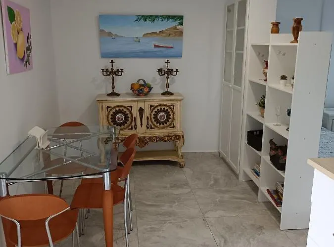 アパート Bella Vista